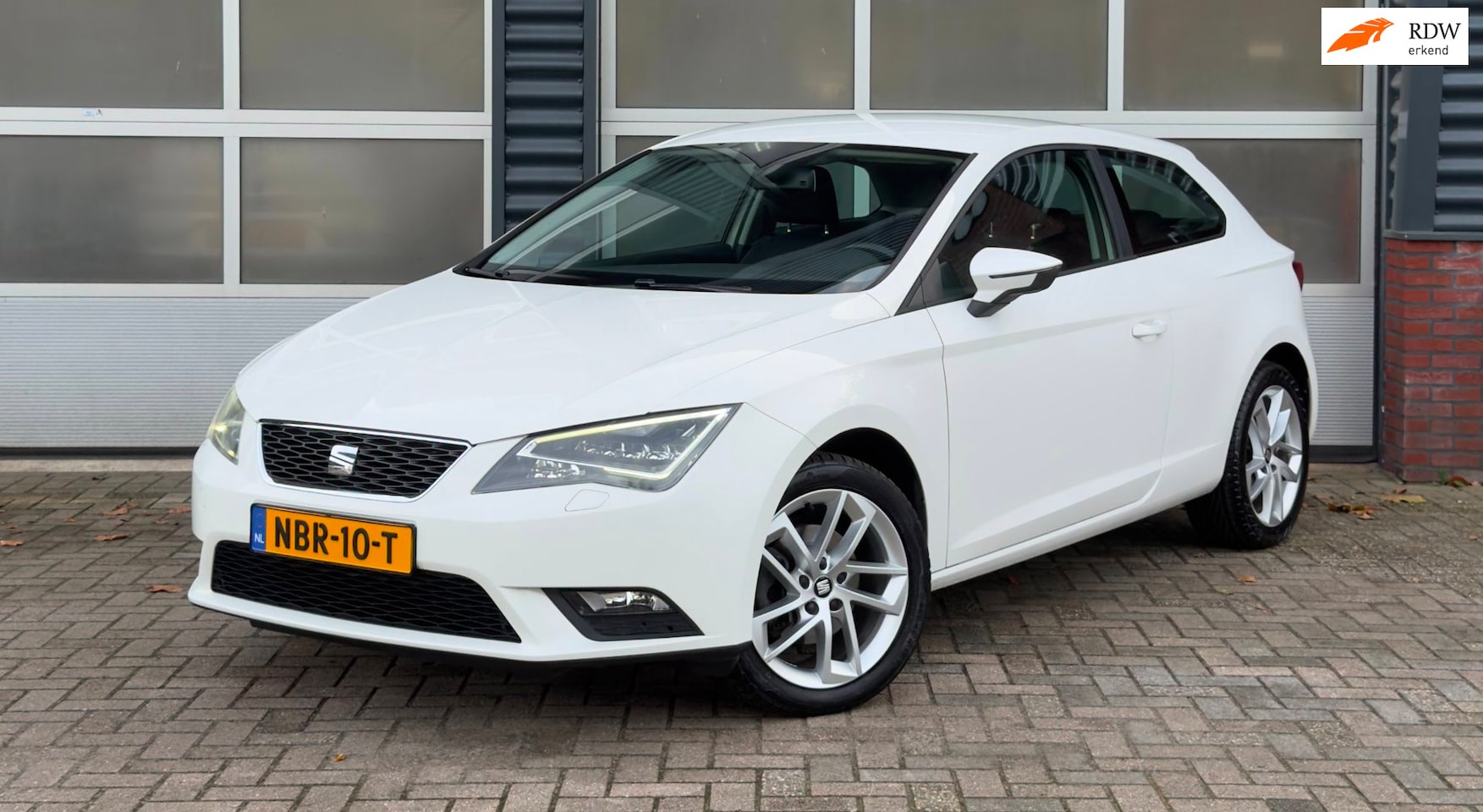 SEAT Leon SC - 1.2 TSI Style | Nieuwe APK | Navi | Stoelverwarming | 110pk - AutoWereld.nl