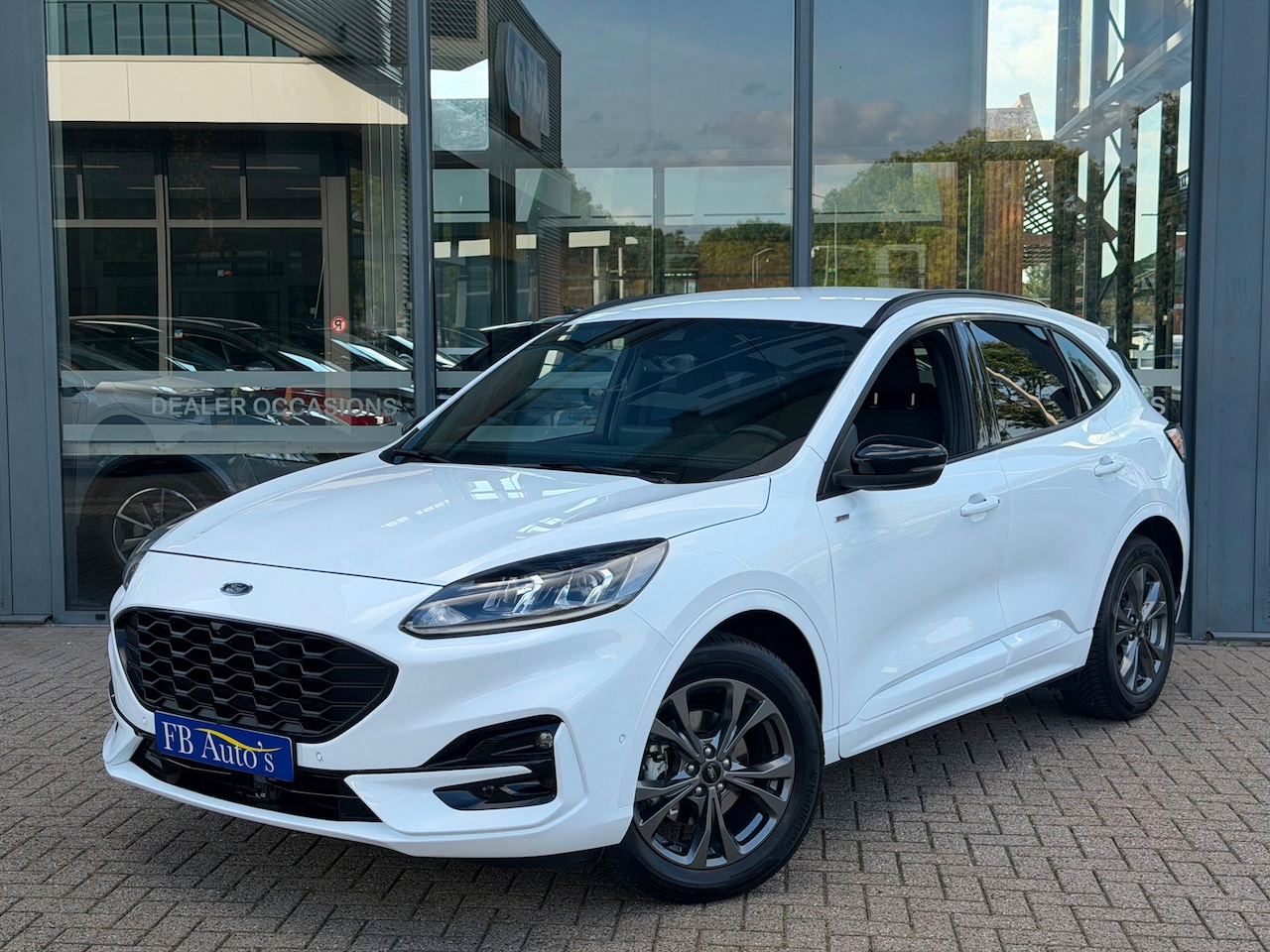 Ford Kuga - 2.5 FHEV (GEEN STEKKER NODIG) ST-Line X Airco Navi Lmv Cruise - AutoWereld.nl
