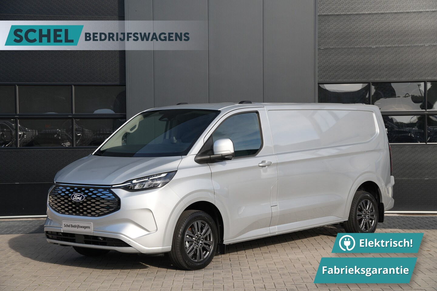 Ford Transit Custom - E-Transit 340 L2H1 Limited 71 kWh - ACC - 360 camera - Navigatie - Stoelverwarming - AGR b - AutoWereld.nl