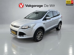 Ford Kuga - 1.5 EcoBoost Titanium | Winterpack | Parkeerpiloot | Climate Control | 17" LMV