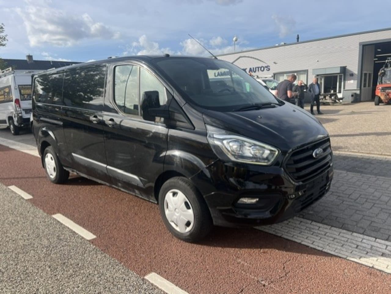 Ford Transit Custom - 320 2.0 TDCI L2H1 LANG AIRCO KLIMA NAVI EURO6 - AutoWereld.nl