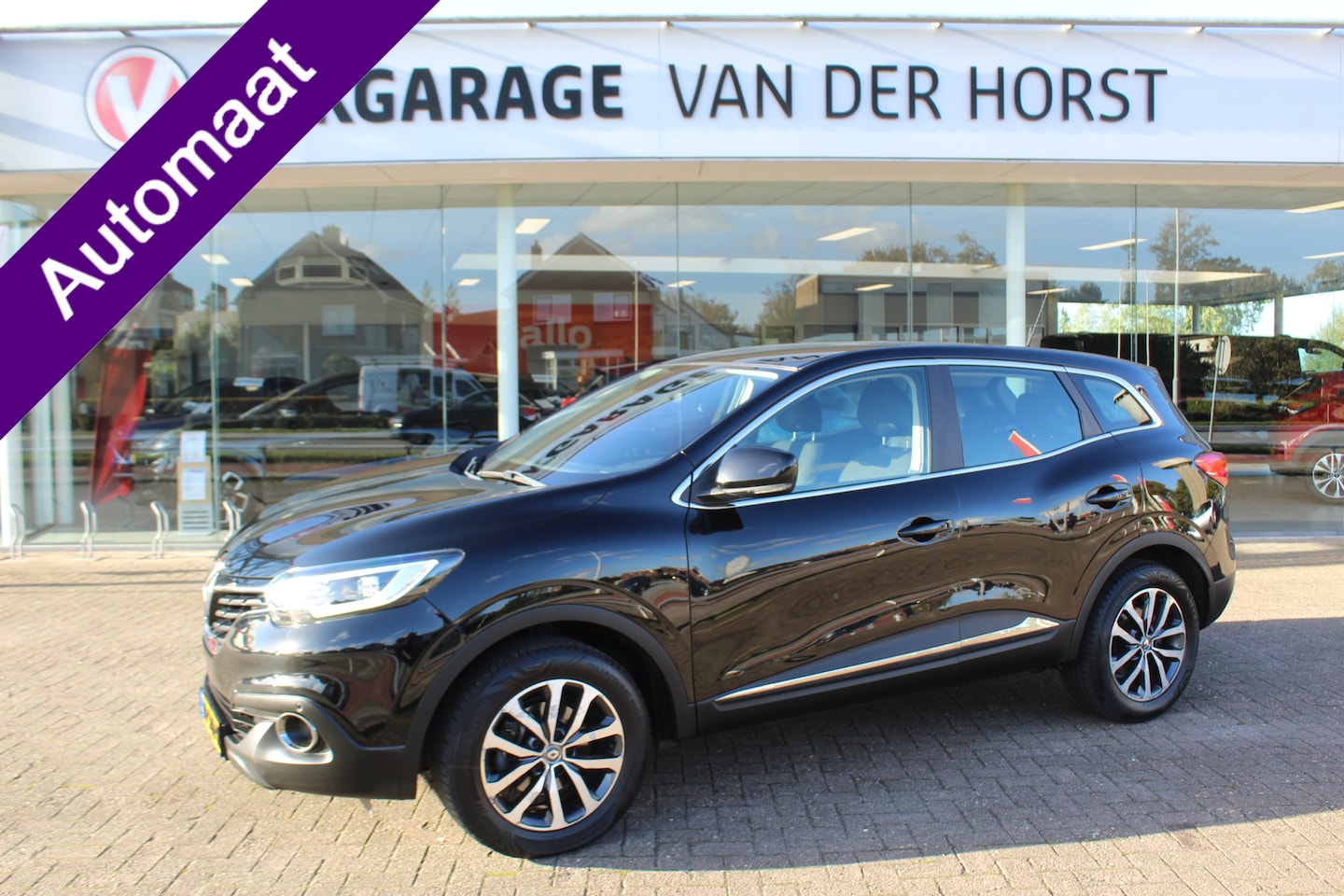 Renault Kadjar - 1.2-130pk TCe Limited AUTOMAAT 1500kg Trekgewicht Gun u het plezier en comfort van een aut - AutoWereld.nl