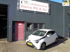 Toyota Aygo - 1.0 VVT-i x-joy Camera, Carplay, Andriod