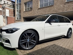 BMW 3-serie Touring - 330i M Sport High Executive