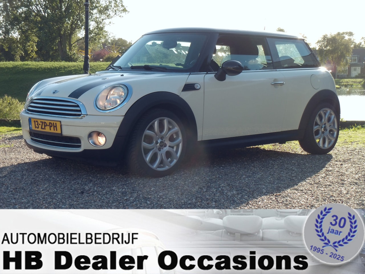 MINI 3-Deurs - 1.6 Cooper Chili - Airco - 6 Bak - AutoWereld.nl