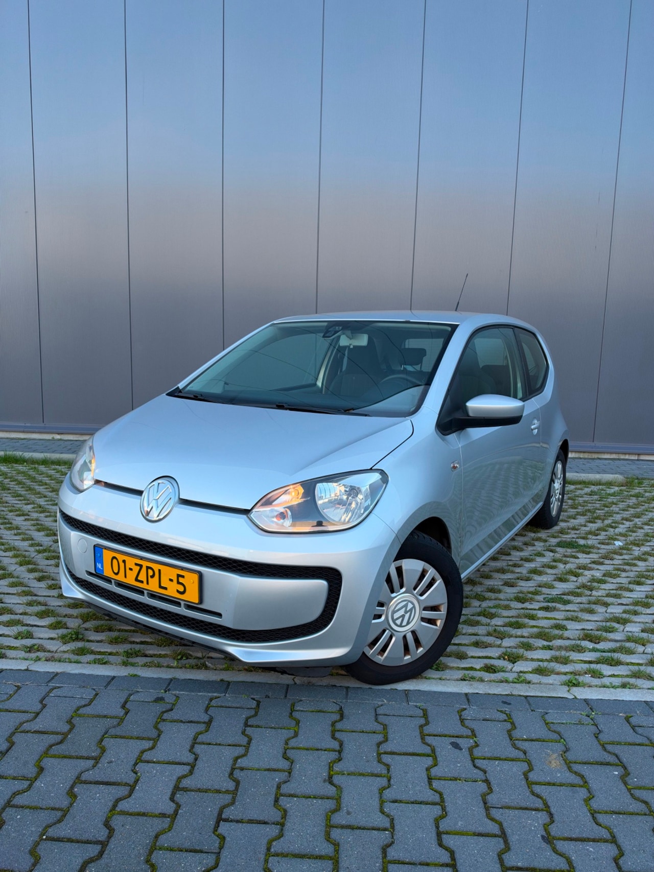 Volkswagen Up! - 1.0 move up! BlueMotion 1.0 move up! BlueMotion - AutoWereld.nl