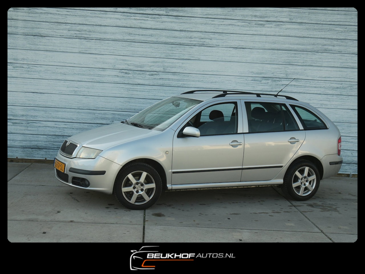 Skoda Fabia Combi - 1.4-16V Spirit+ Airco Koud Apk 03-2027 - AutoWereld.nl