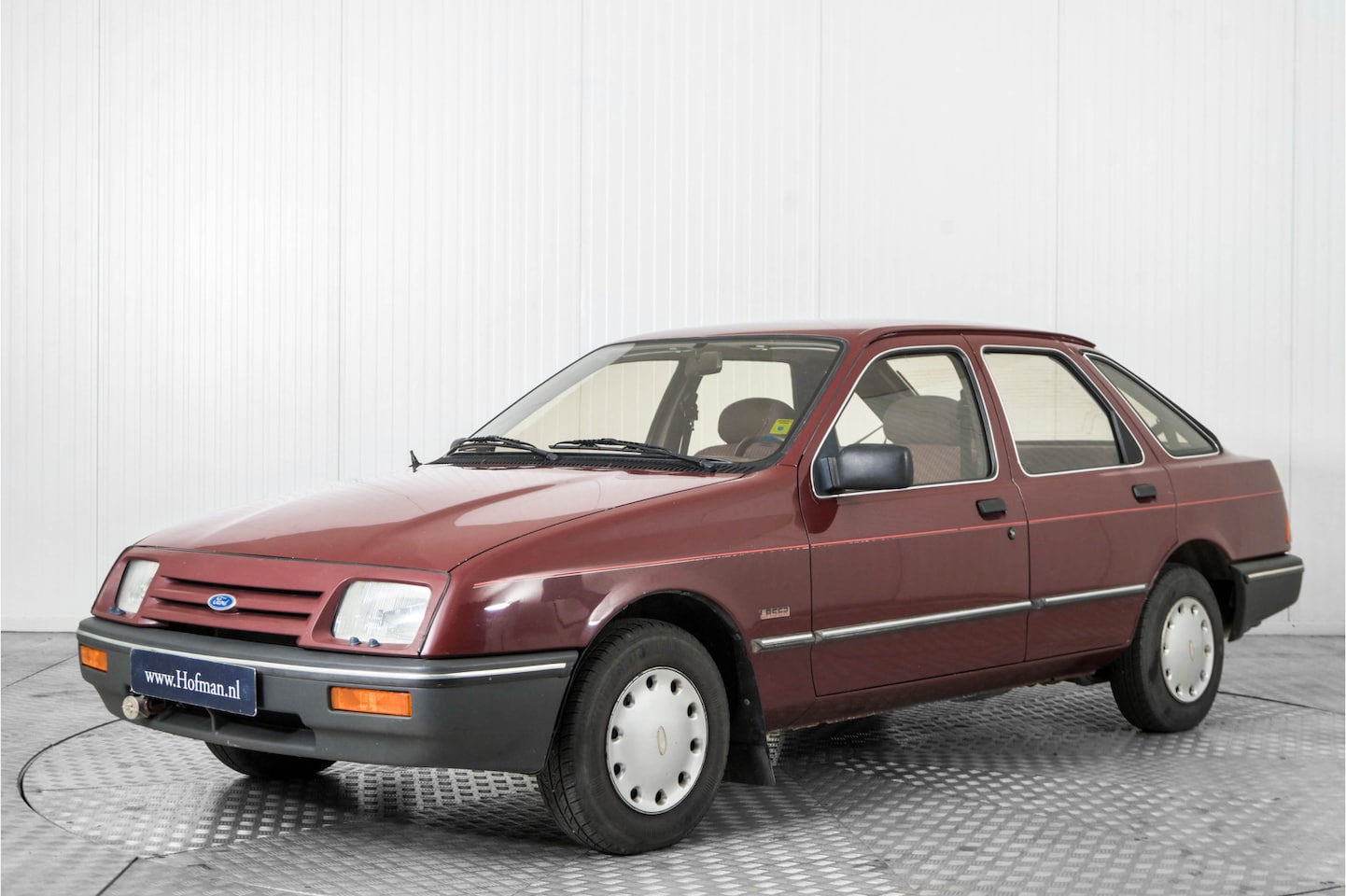 Ford Sierra - 2.0 L 2.0 L - AutoWereld.nl