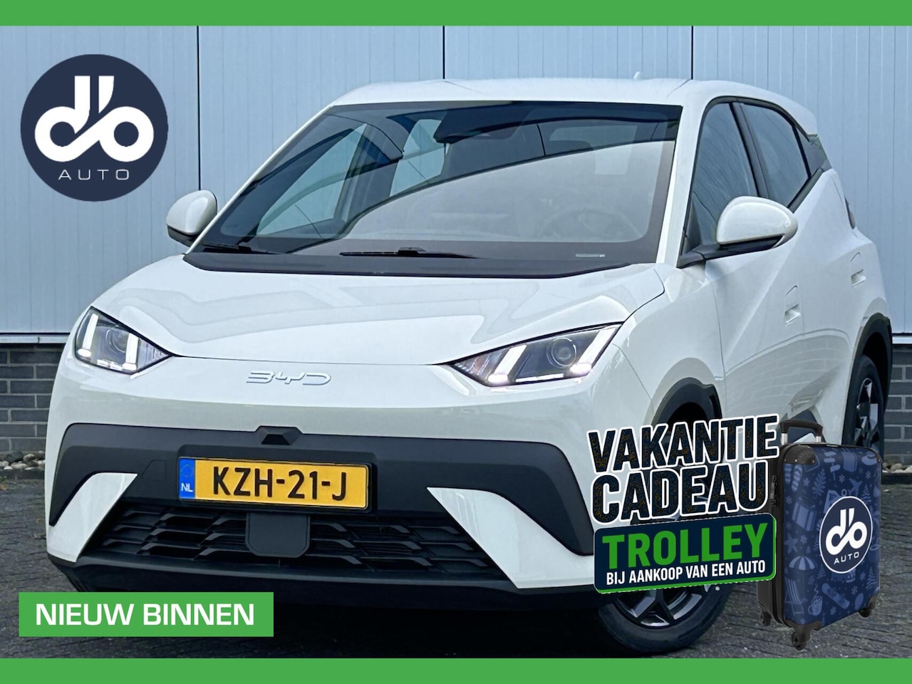 BYD Dolphin Surf - Boost 43 kWh NIEUW I DIRECT RIJDEN - AutoWereld.nl