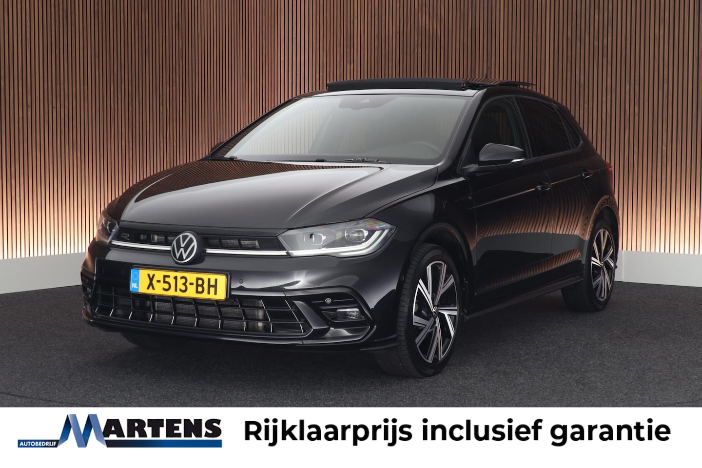 Volkswagen Polo - 1.0 TSI 110pk DSG R-Line Panoramadak Stoelverwarming Virtual Cockpit LED - AutoWereld.nl