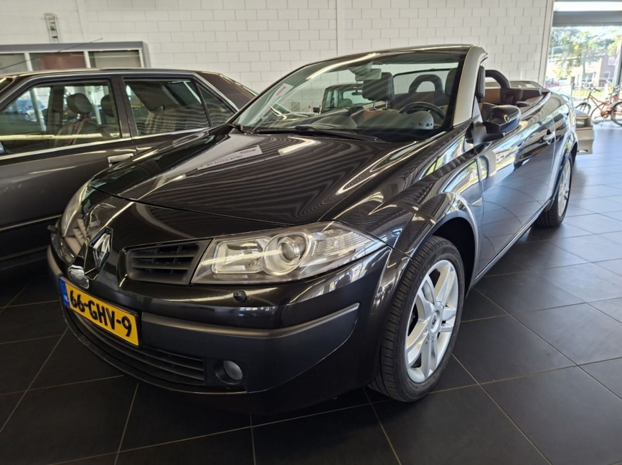 Renault Mégane Cabrio - 2.0 16V Turbo Tech Line - AutoWereld.nl