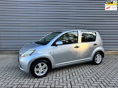 Daihatsu Sirion 2 - 1.3-16V Comfort 105000km Zeer mooie Auto