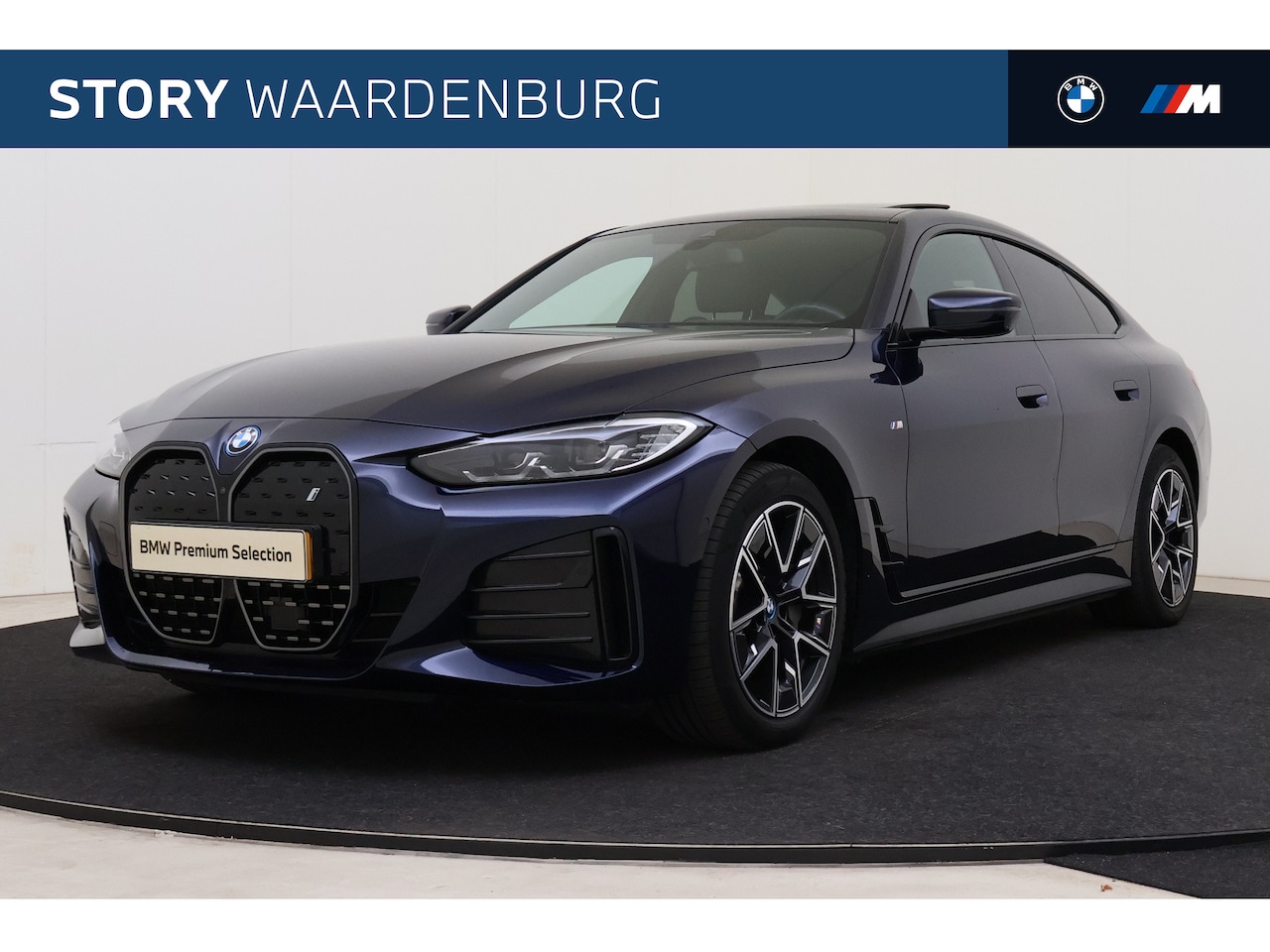 BMW i4 - eDrive40 High Executive M Sport / Schuif-kanteldak / Active Cruise Control / Parking Assis - AutoWereld.nl