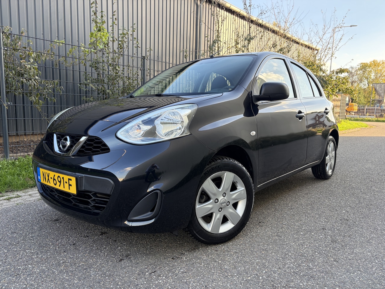 Nissan Micra - 1.2 Acenta / AUTOMAAT / AIRCO / 5-DEURS / 31dkm! - AutoWereld.nl