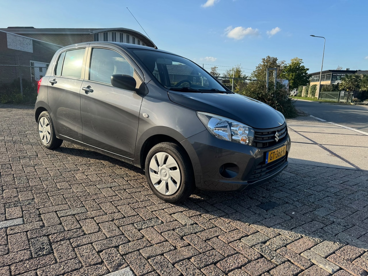 Suzuki Celerio - 1.0 Comfort 1.0 Comfort, Automaat, Weinig kilometers, APK, NAP, Isofix - AutoWereld.nl