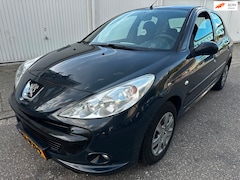 Peugeot 206 - 1.1 XR