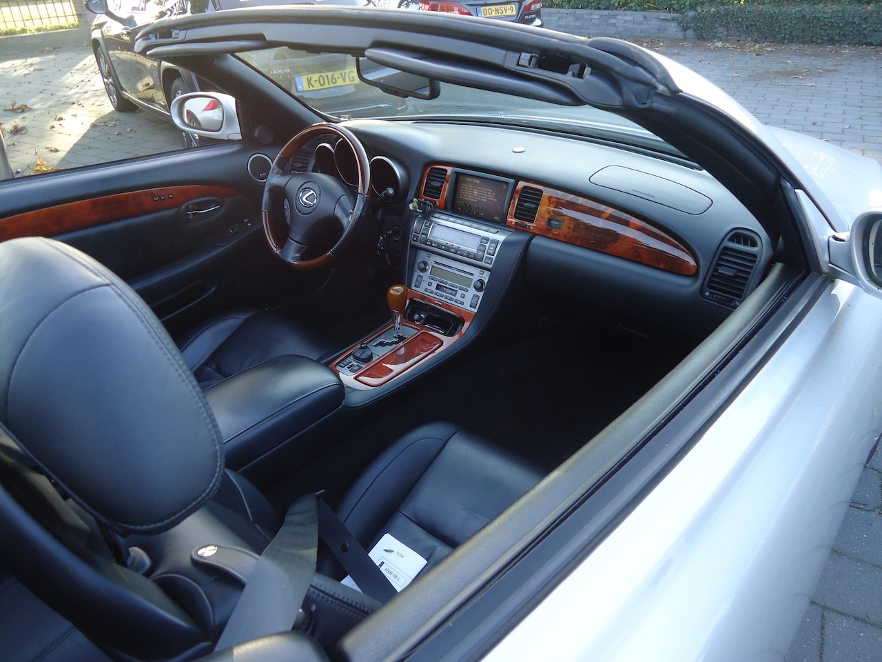 Lexus SC - 430 DE ENIGSTE FACELIFT IN NEDERLAND TE KOOP