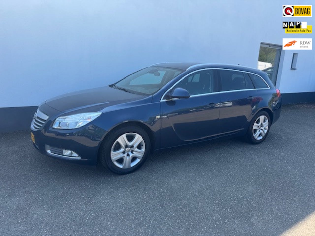 Opel Insignia Sports Tourer - 1.4 Turbo EcoFLEX Edition 1.4 Turbo EcoFLEX Edition, '12, navi, pdc, trekhaak, nette auto ! - AutoWereld.nl