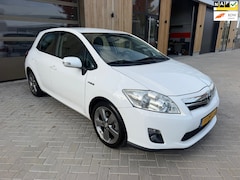 Toyota Auris - 1.8 Full Hybrid Executive Business 5DRS|Automaat|Clima|Parkeersensoren|Achteruitrijcamera|