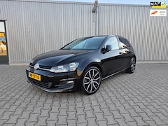 Volkswagen Golf - 1.0 TSI Comfortline | NAP | LM Velgen | APK tm 06-27