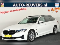 BMW 5-serie Touring - 530e xDrive Business Edition Plus Navi / Cruise / HUD / Panorama / Carplay