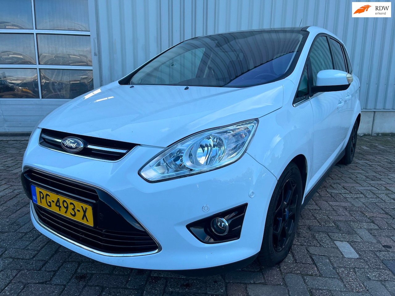 Ford Grand C-Max - 2.0 TDCi Titanium 7p. 2.0 TDCi Titanium 7p. - Schade - AutoWereld.nl