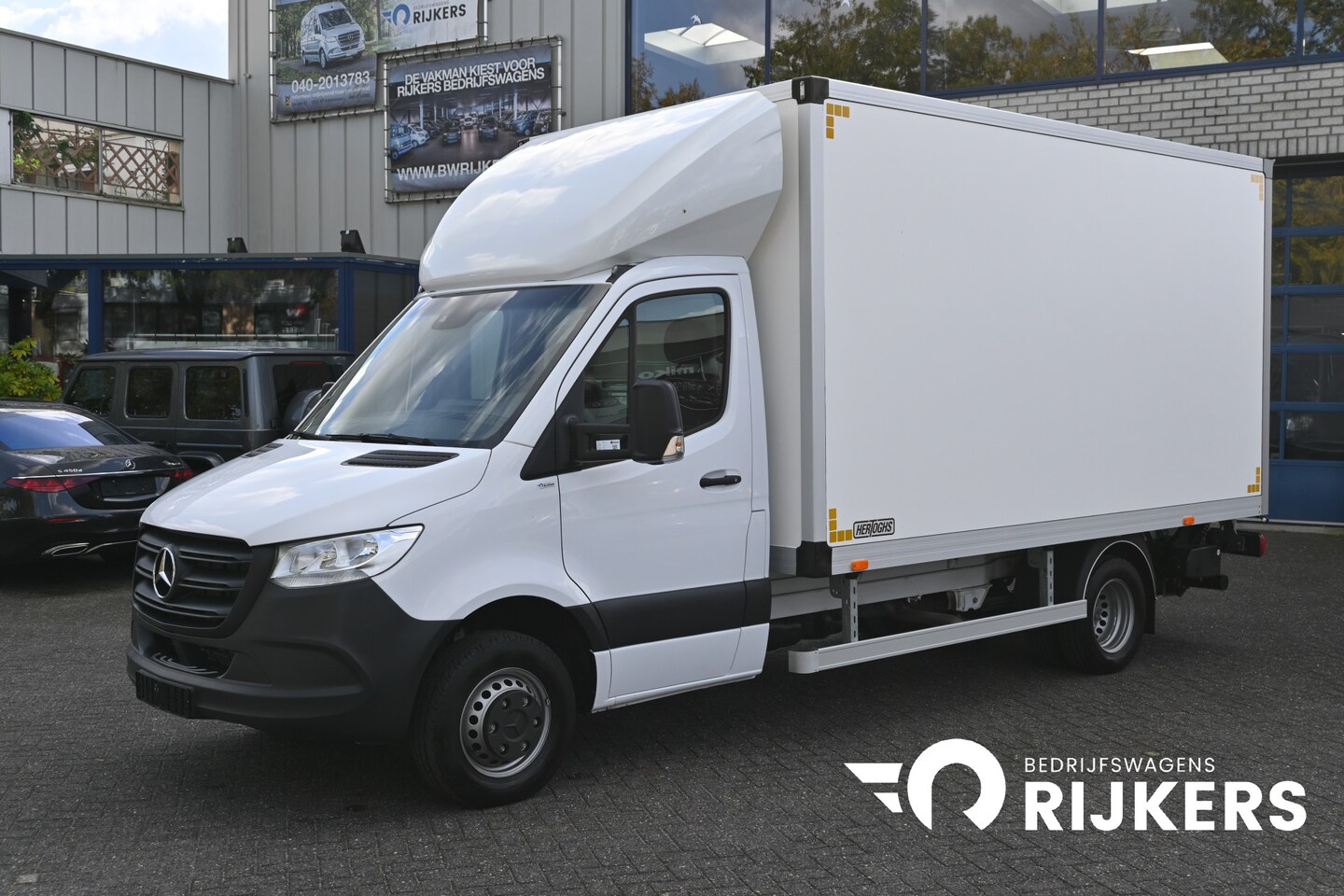 Mercedes-Benz Sprinter - 519 CDI 3.0 V6 Bakwagen met klep Laadklep, Geveerde stoel - AutoWereld.nl