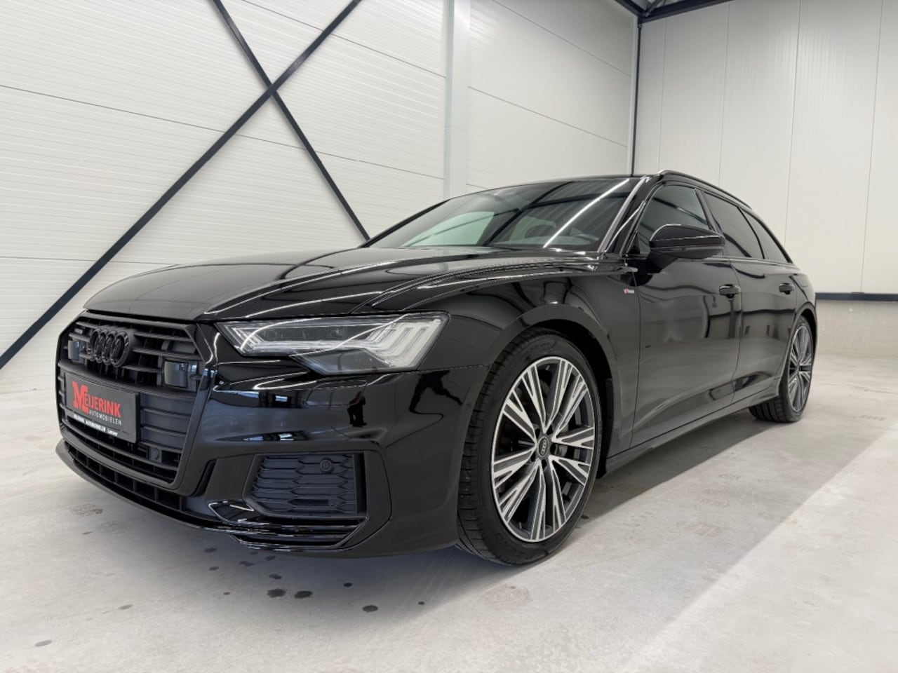 Audi A6 - 50 TFSI E Quattro. S EDIT. BJ.2022 BLACK 20'' PANO TREKHAAK - AutoWereld.nl
