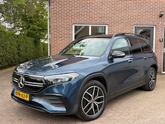 Mercedes-Benz EQB - 300 4Matic AMG 7 ZITS Pano SOH 96%