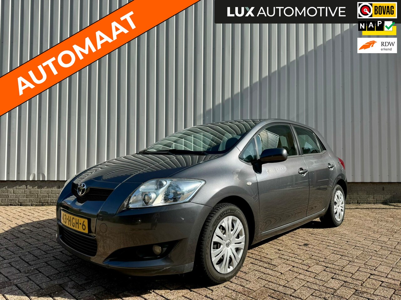 Toyota Auris - 1.6-16V Sol Automaat, Navi, PDC, Clima, Cruise Control, 4-seizoenenbanden, NAP - AutoWereld.nl