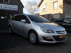Opel Astra - 1.4 Turbo Business, Sports