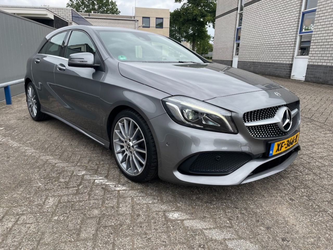 Mercedes-Benz A-klasse - 200 SPORT EDITION AMG-LIne Automaat - AutoWereld.nl
