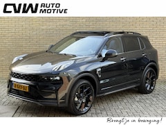 Lynk & Co 01 - 1.5 PHEV 261pk | Blackline | Zwarte hemel | Rolhoes | 360 camera | Panoramadak | 20 inch v