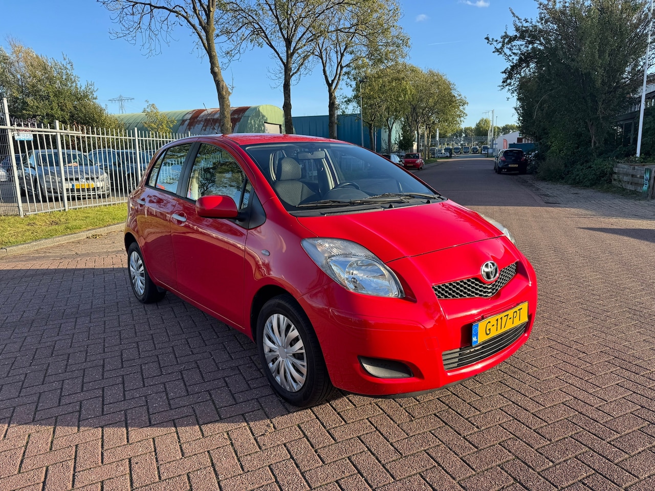Toyota Yaris - 1.0 VVT-i Trend 1.0 VVT-i Trend - AutoWereld.nl