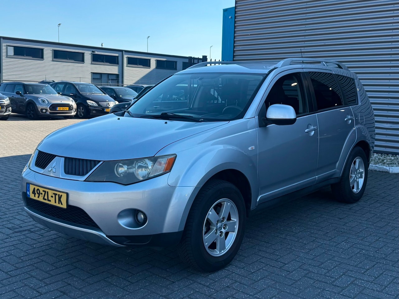 Mitsubishi Outlander - 2.4 Intro Edition 2WD 2.4 Intro Edition 2WD - AutoWereld.nl