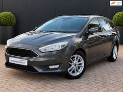 Ford Focus Wagon - 1.0 Titanium NAVIGATIE CLIMA CAMERA APK 30-06-2027