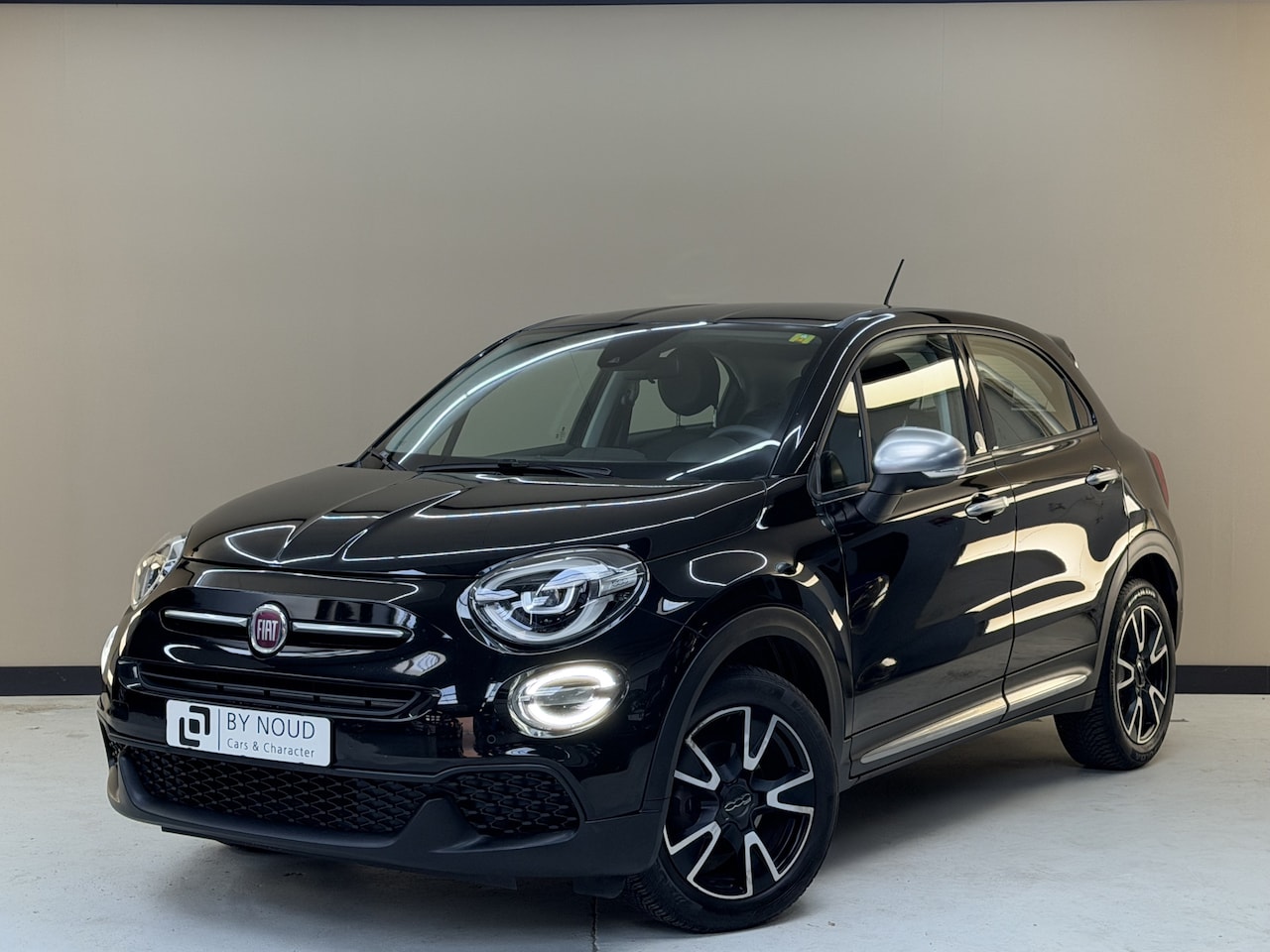 Fiat 500 X - 1.0 GSE Lounge 1.0 GSE Lounge, 120pk, 2019, 1ste eigenaar, Dealer onderhouden, LED koplampen, Camera, Par - AutoWereld.nl