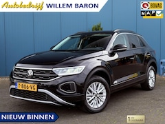 Volkswagen T-Roc - 1.5 TSI 150PK Life Edition TREKH.AFN | ADAPT.CRUISE | CARPLAY | STOELVERW | DIGI.DASHB | N