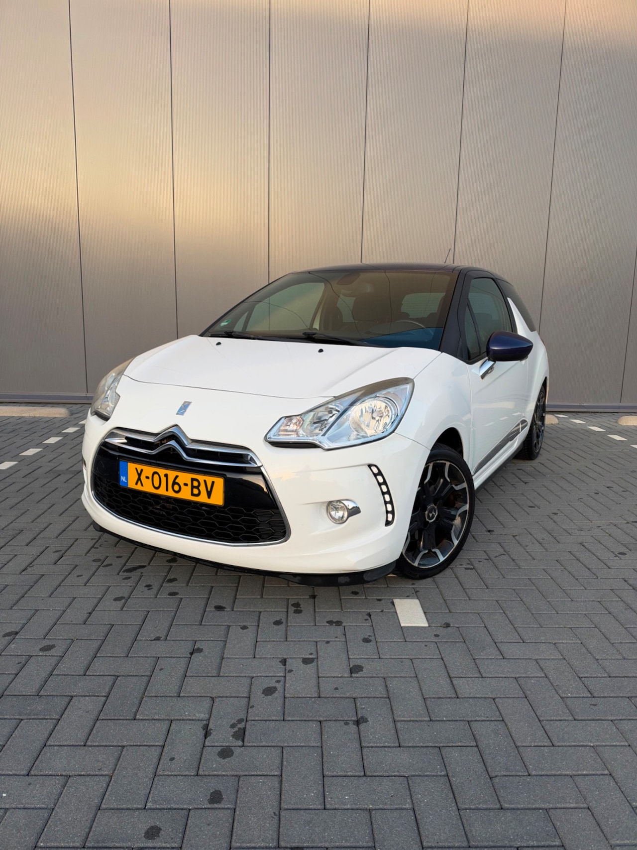 Citroën DS3 - 1.6 THP Sport Chic 1.6 THP Sport Chic - AutoWereld.nl