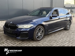 BMW 5-serie Touring - 530e High Executive M-Sport 18"/Panoramadak/Leder + memory/Stoelverwarming/Dodehoek/Keyles
