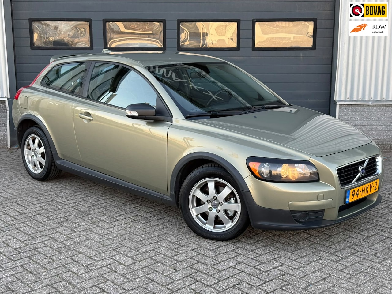 Volvo C30 - 1.8 Sport 2009 Airco, Elekr. ramen, NAP! - AutoWereld.nl