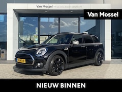 MINI Clubman - 1.5 Cooper Chili Serious Business | Panorama dak | Parkeersensoren | Stoelverwarming | Cru