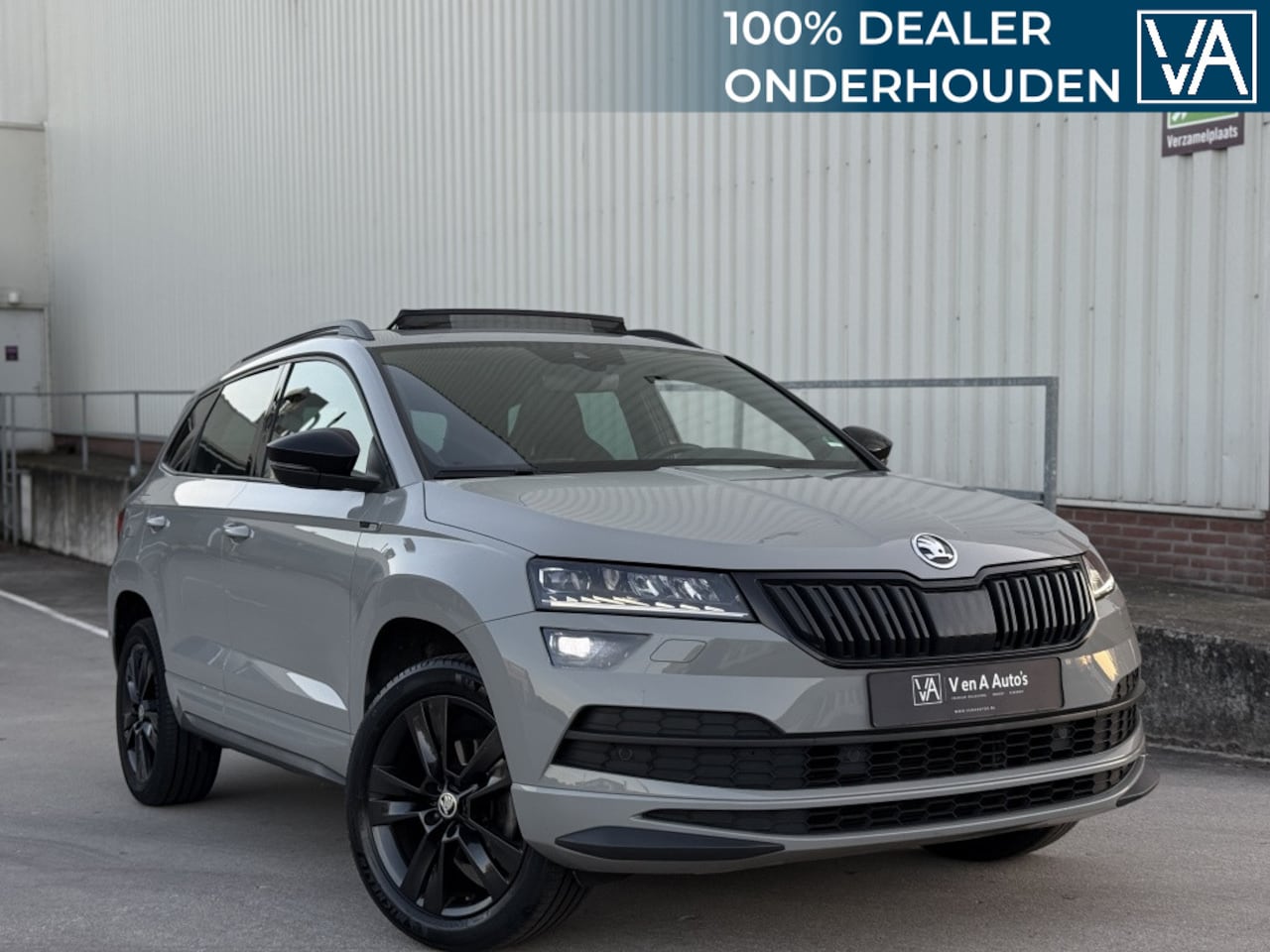 Skoda Karoq - 1.5 TSI Sportl. Bus. Sportline | Pano | Trkhaak | - AutoWereld.nl