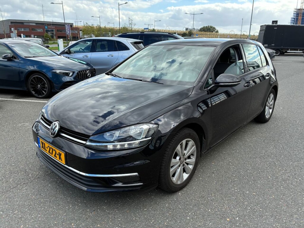 Volkswagen Golf - 1.0 TSI Highline Carplay NL-auto - AutoWereld.nl