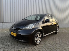 Toyota Aygo - 1.0-12V +