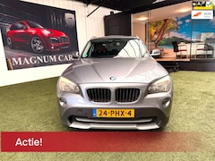 BMW X1 - SDrive18i Executive 6BAK NAP KM's AIRCO TREKHAAK NAVI SCHERM BLUETOOTH VELGEN ELEK.RAM PAR