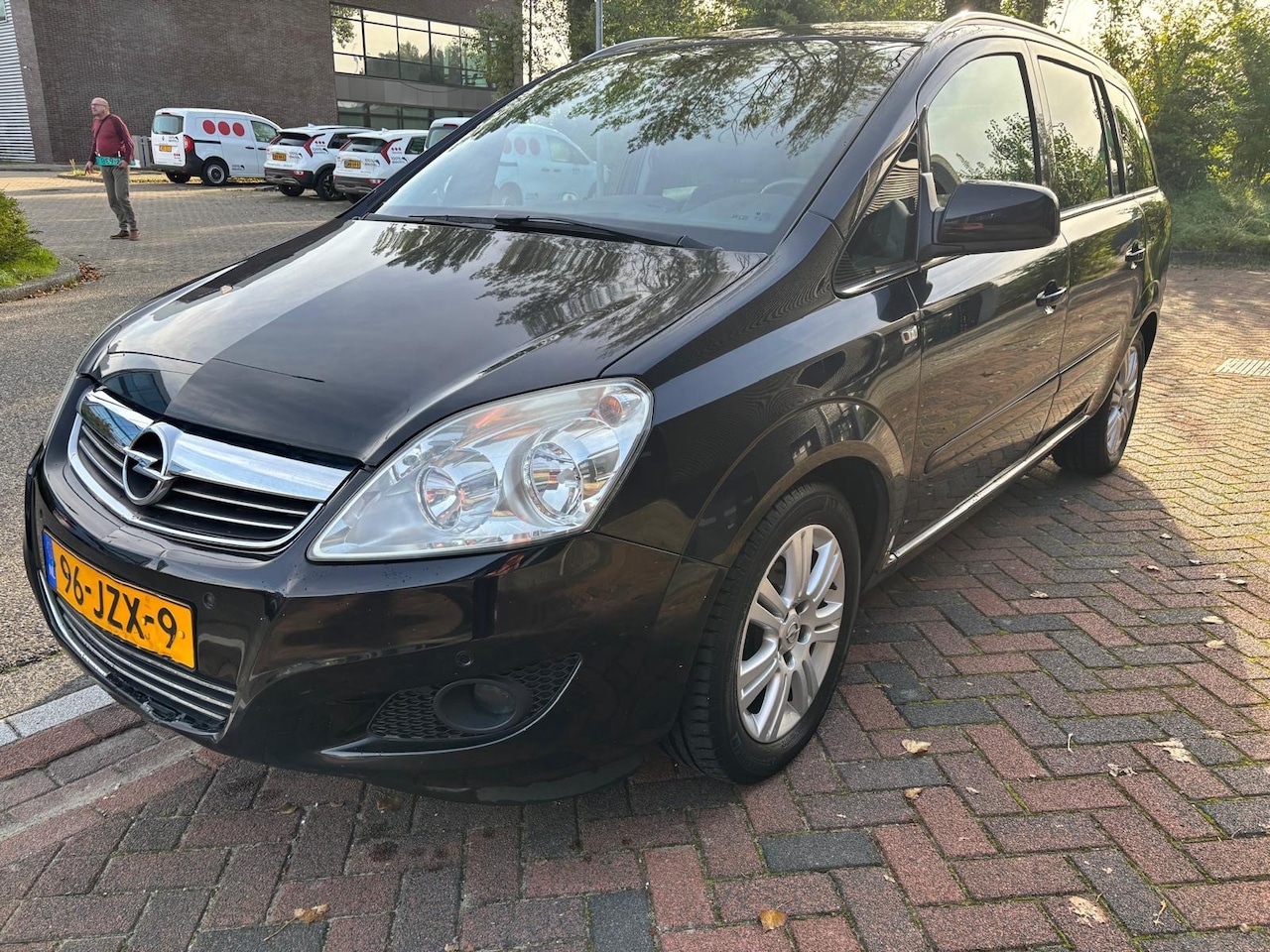 Opel Zafira - 1.8 Cosmo / Climate / Elek ramen - AutoWereld.nl