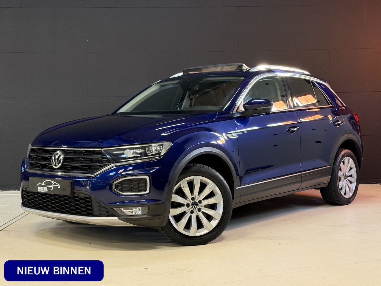 Volkswagen T-Roc - 1.5 TSI Style | Pano | Adaptive cruise | Camera | Carplay | Full LED - AutoWereld.nl