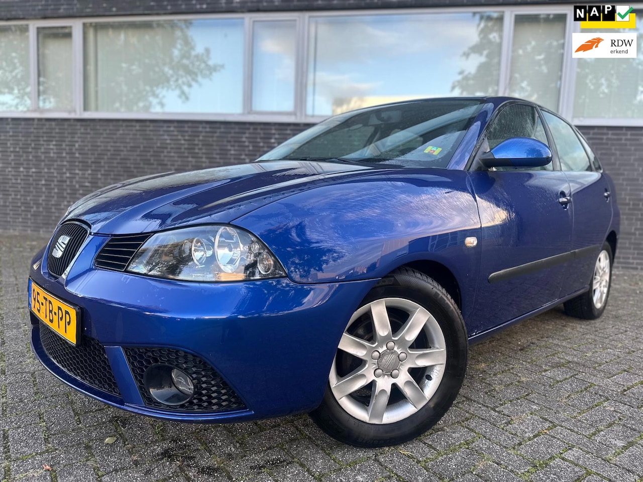 SEAT Ibiza - 1.4-16V 101PK/NW DISTRUBTIE SET/4SZN BANDEN/CARPLAY/1JR APK - AutoWereld.nl