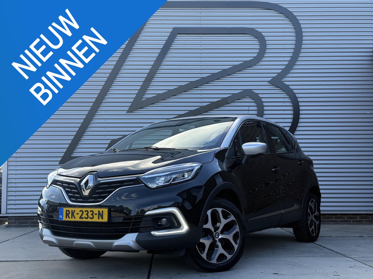 Renault Captur - 0.9 TCe Intens Navi|Clima|Cruise|PDC|Trekhaak|APK tot 04-2027 - AutoWereld.nl